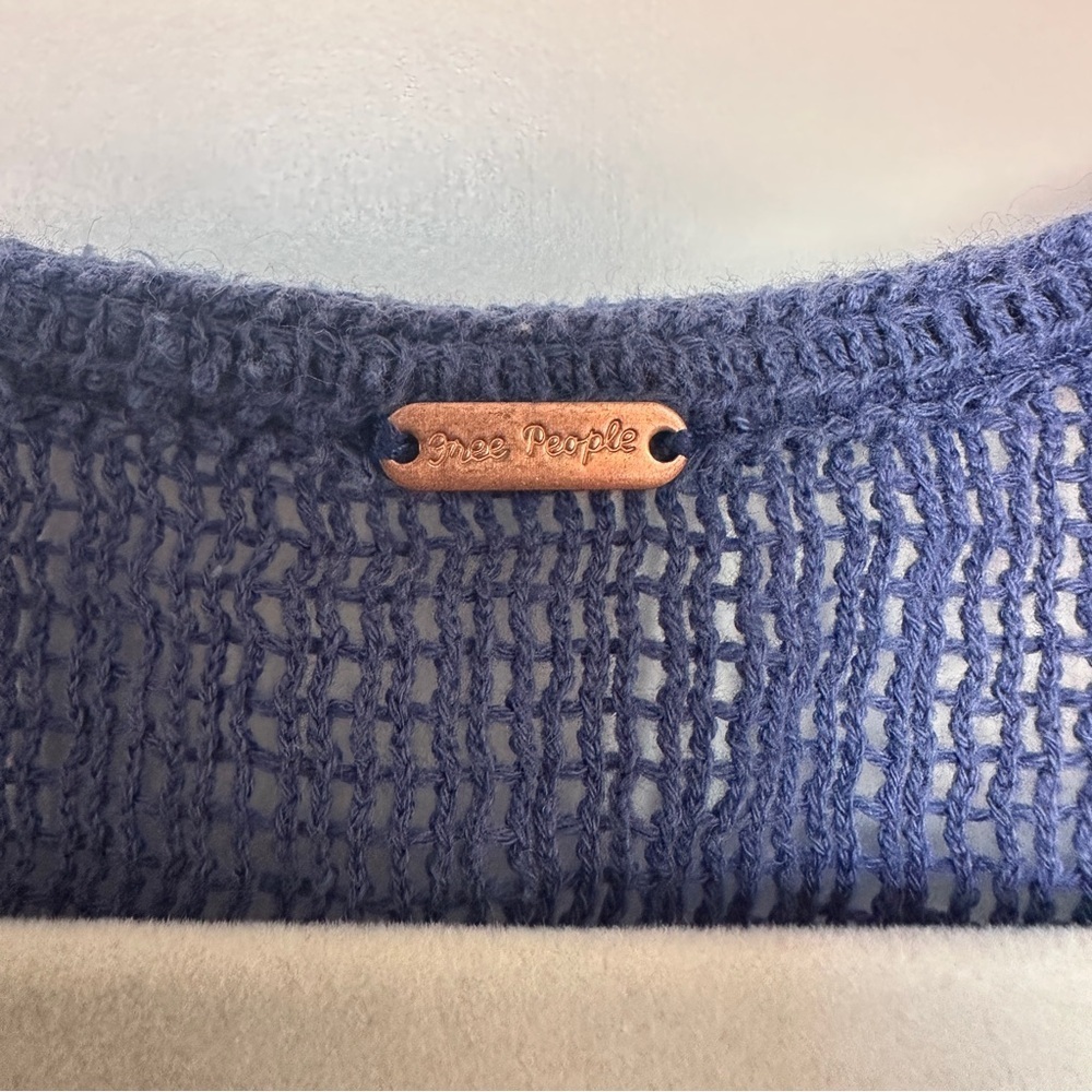 Free People Blue Cropped Lace Tank Top, Size XS/S, EUC - Picture 3 of 6